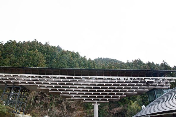 雨の梼原町・雲の上をゆく ～ 隈研吾建築物を巡る旅